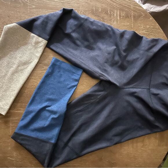 Outdoor voices deep sea/dove/navy dipped legging blue - Picture 2 of 4